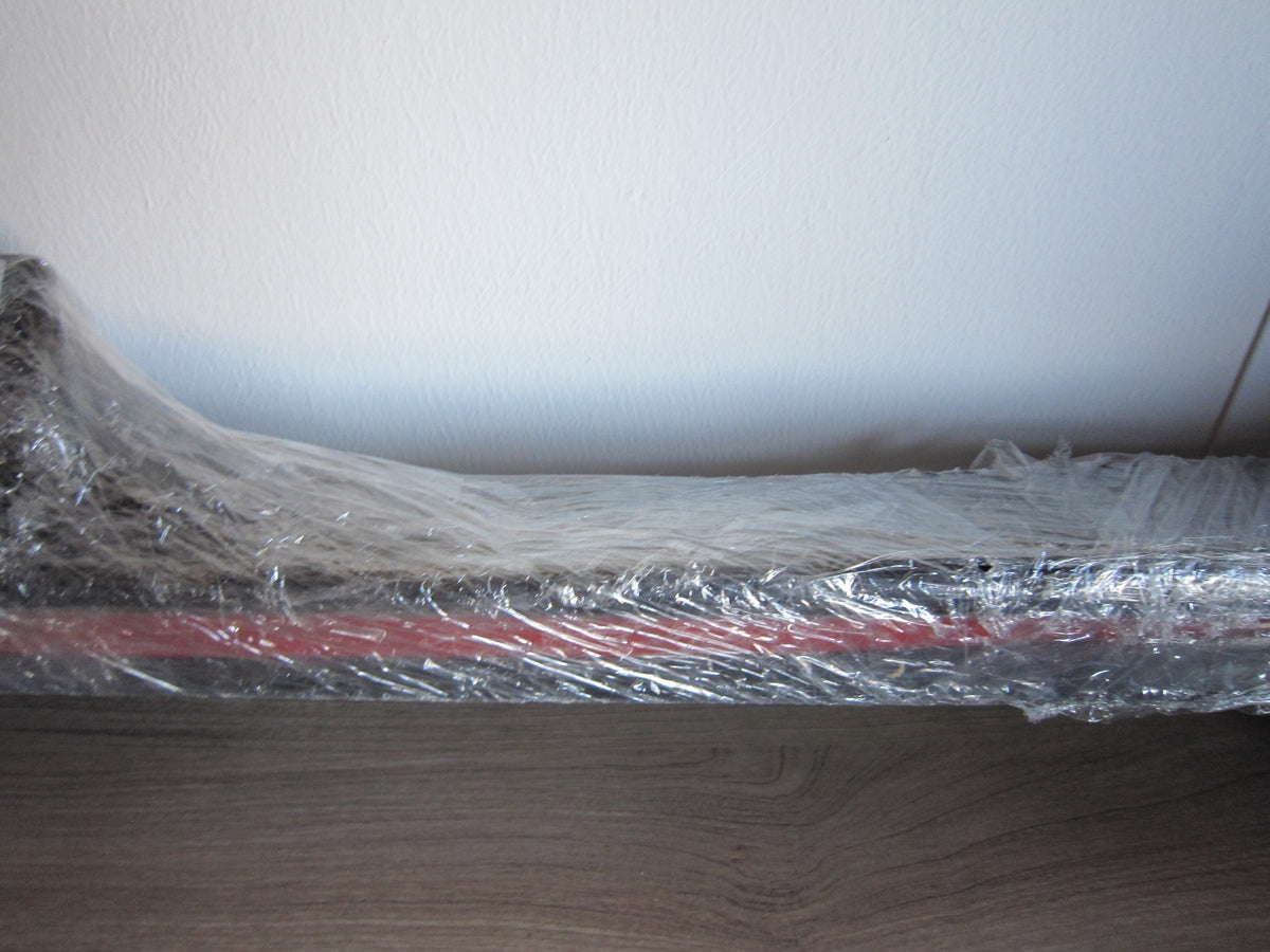 Originalartikel – Detailansicht der verpackten Seitenschweller