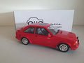 Ford Escort RS Turbo S2, Otto Mobile 1:18 – Schrägansicht mit Originalverpackung