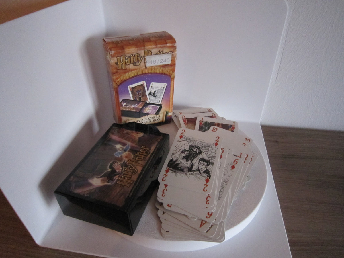 Harry Potter Spielkarten mit Magic Box und gebrauchtem Originalkarton
