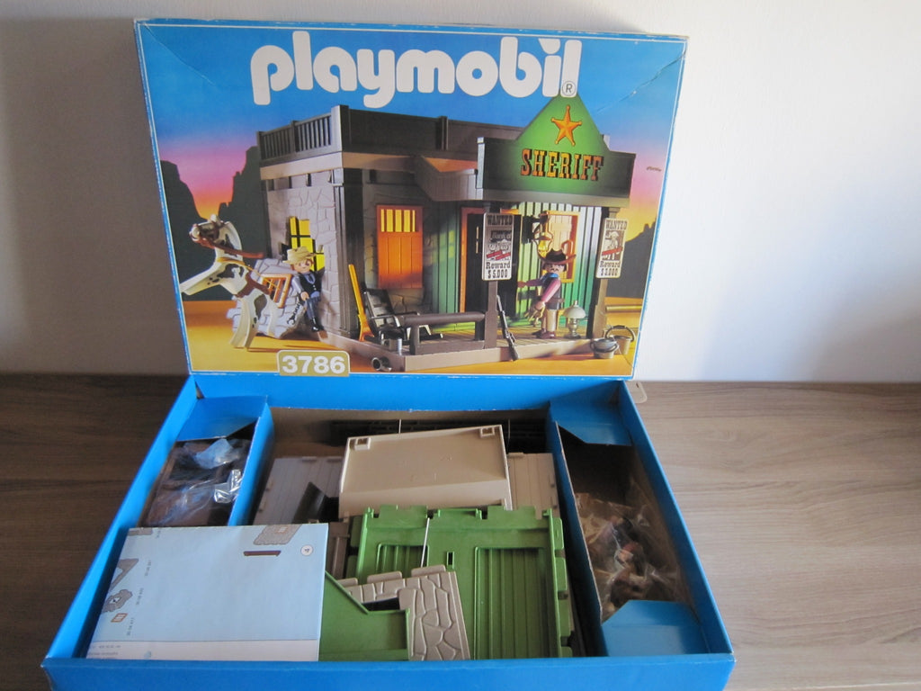 PLAYMOBIL 3786 Sheriffbüro – geöffnete Originalverpackung mit unaufgebauten Bauteilen und Anleitung
