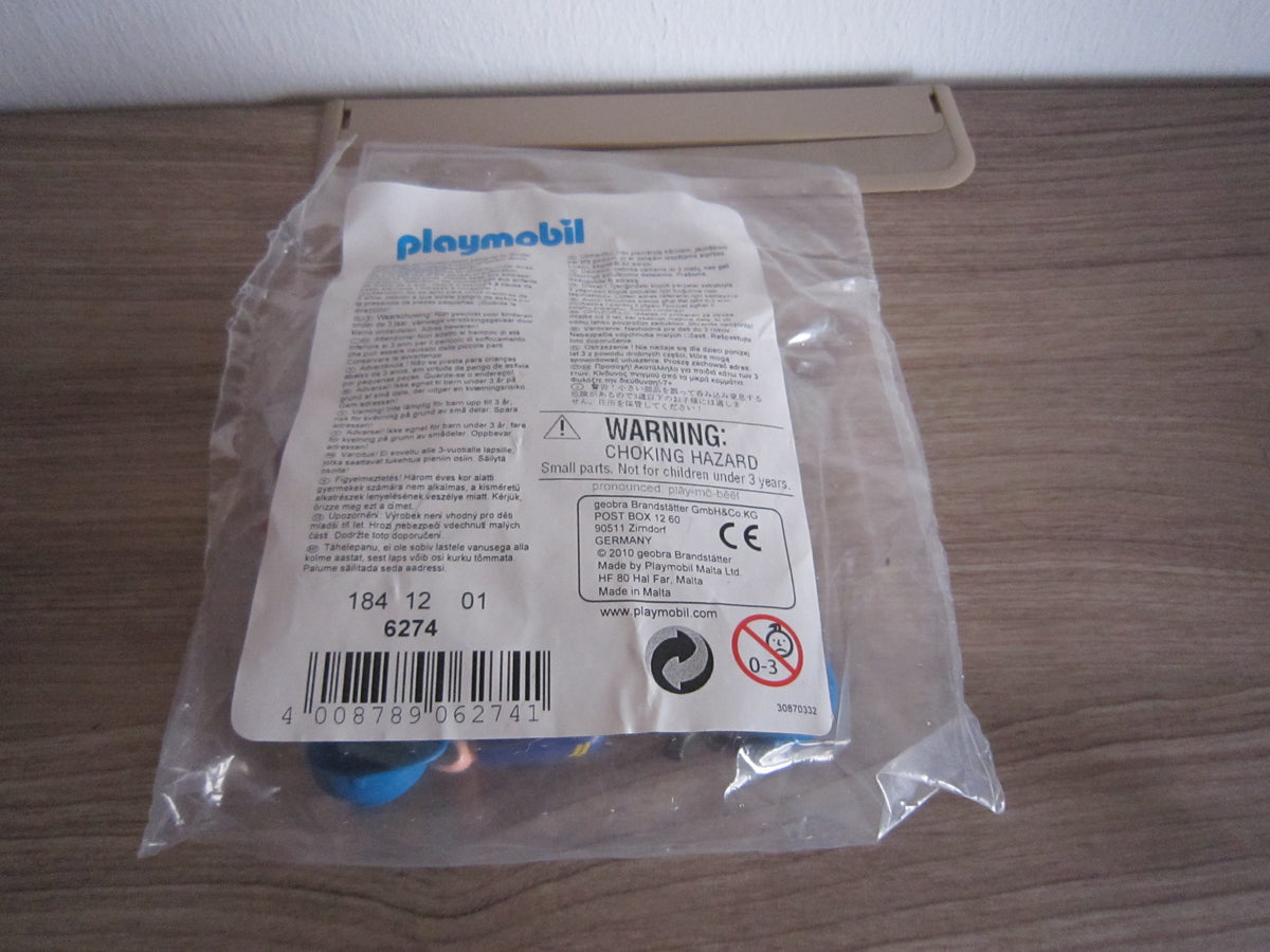 Originales PLAYMOBIL-Etikett mit Artikelnummer 6274 auf der Rückseite der Folienverpackung