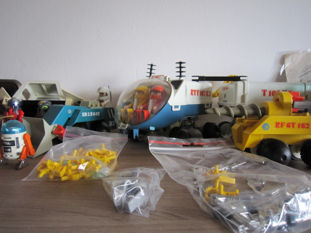 PLAYMOBIL Playmo Space Konvolut – Raumfahrzeug mit Anhänger und Bohrfahrzeug