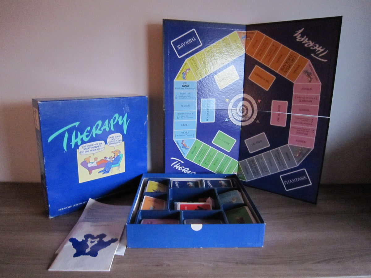 Therapy von MB Spiele, blaue Ausgabe mit Spielplan, Karten, Spielfiguren und Originalkarton